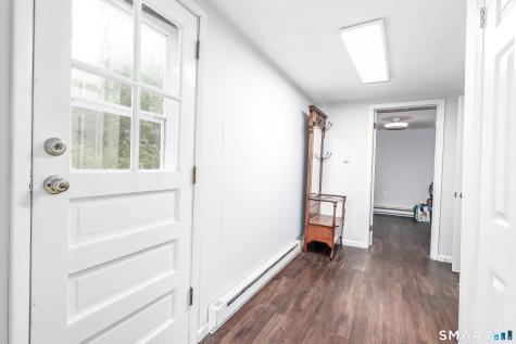 152 State Route 37 New Fairfield CT 06812