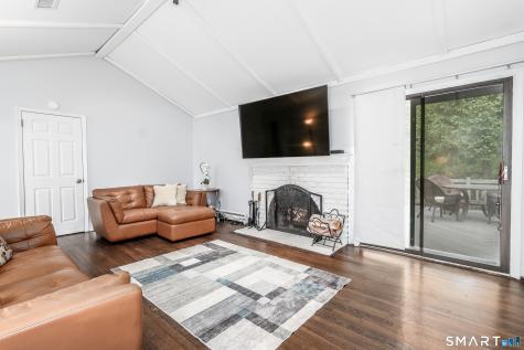 152 State Route 37 New Fairfield CT 06812