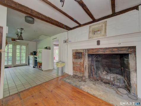 347 New London Turnpike Stonington CT 06378