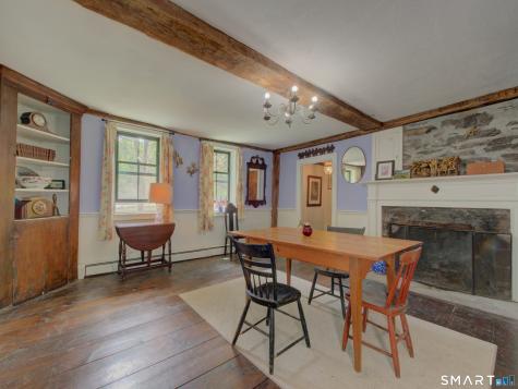 347 New London Turnpike Stonington CT 06378