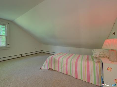 347 New London Turnpike Stonington CT 06378