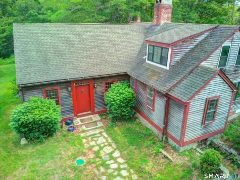 347 New London Turnpike Stonington CT 06378