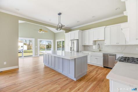 106 C Comstock Hill Avenue Norwalk CT 06850