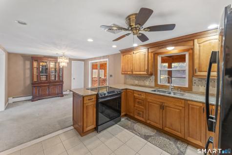 5 Harbor Ridge Road Danbury CT 06811