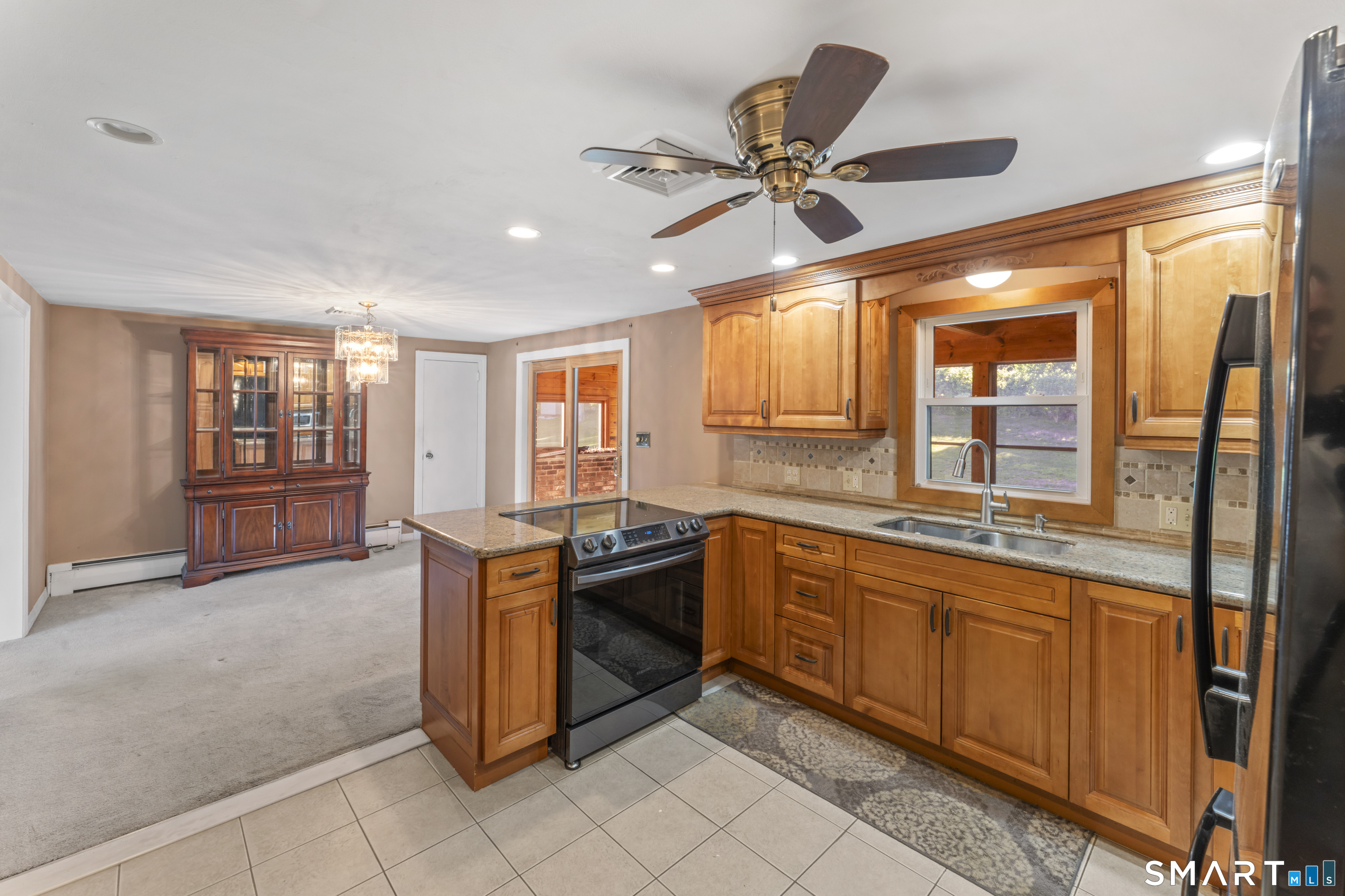 5 Harbor Ridge Road Danbury CT 06811