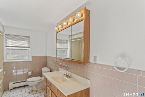 5 Harbor Ridge Road Danbury CT 06811
