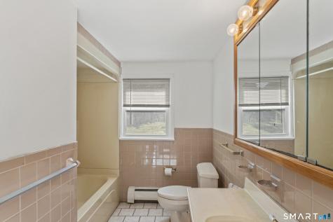 5 Harbor Ridge Road Danbury CT 06811
