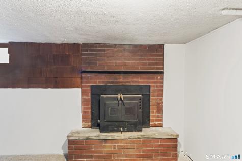 5 Harbor Ridge Road Danbury CT 06811