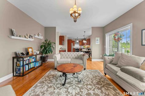 42 Ridgewood Terrace North Haven CT 06473