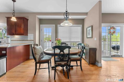 42 Ridgewood Terrace North Haven CT 06473