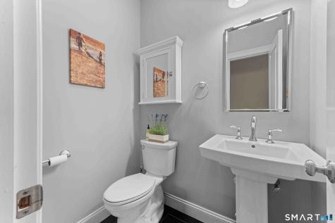 42 Ridgewood Terrace North Haven CT 06473