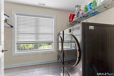 42 Ridgewood Terrace North Haven CT 06473