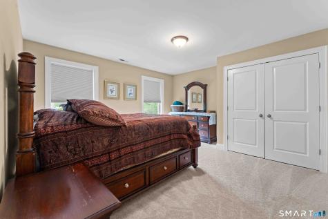 42 Ridgewood Terrace North Haven CT 06473
