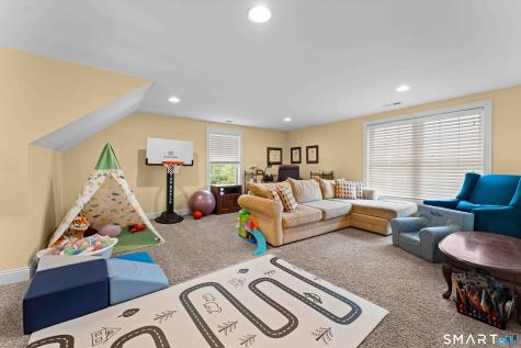42 Ridgewood Terrace North Haven CT 06473