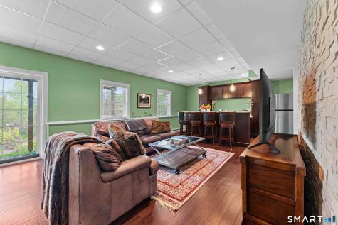 42 Ridgewood Terrace North Haven CT 06473