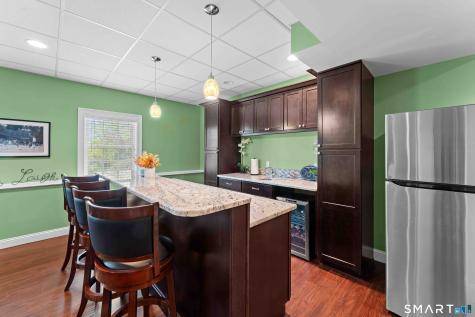 42 Ridgewood Terrace North Haven CT 06473