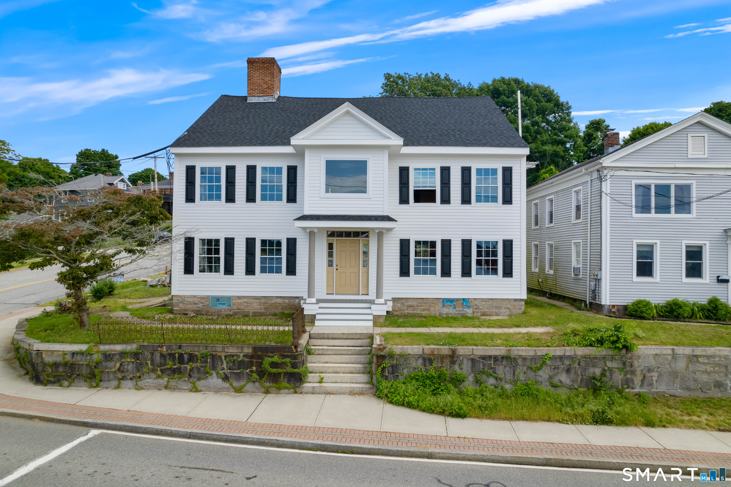 108 Thames Street Groton CT 06340