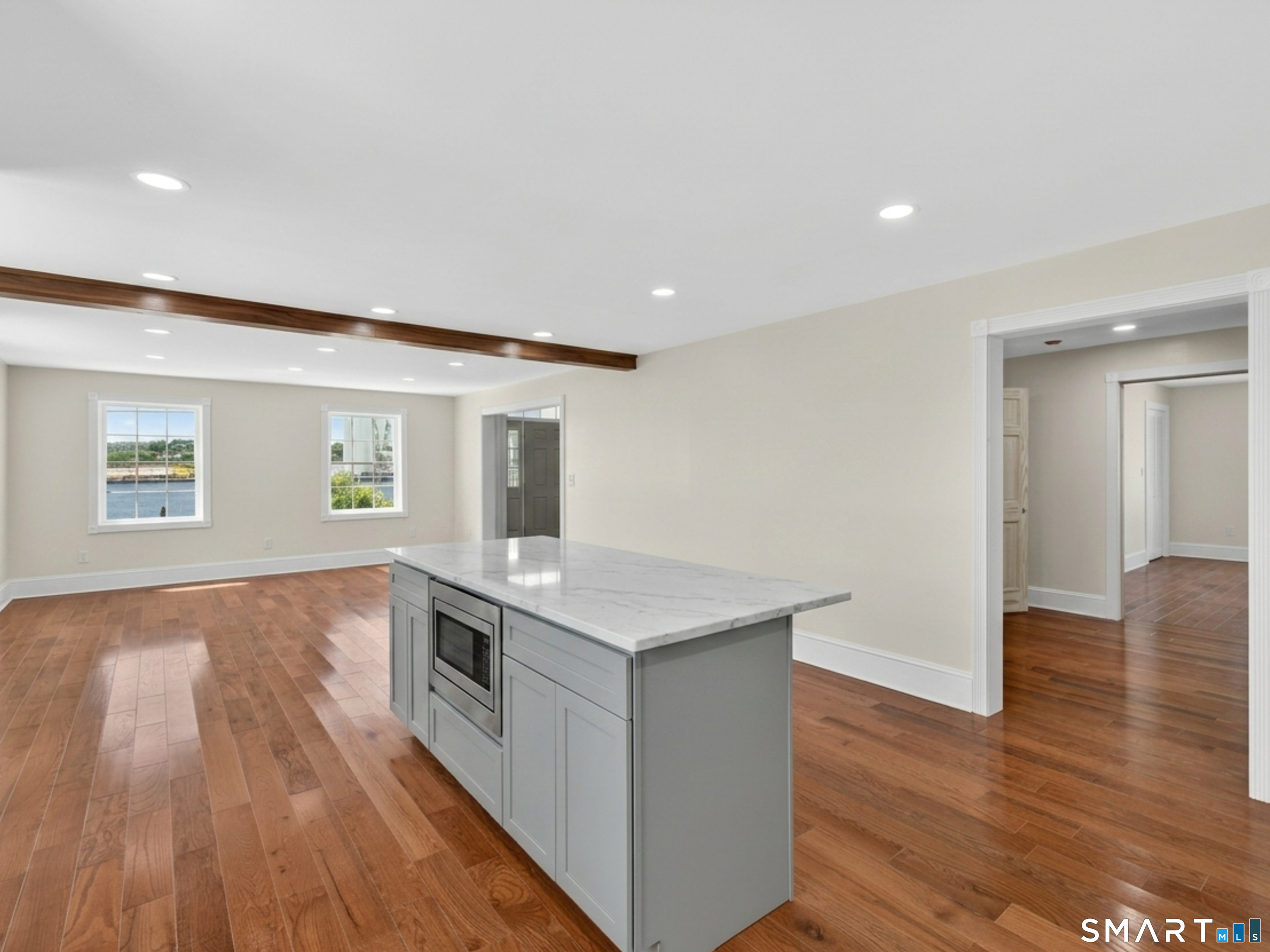 108 Thames Street Groton CT 06340