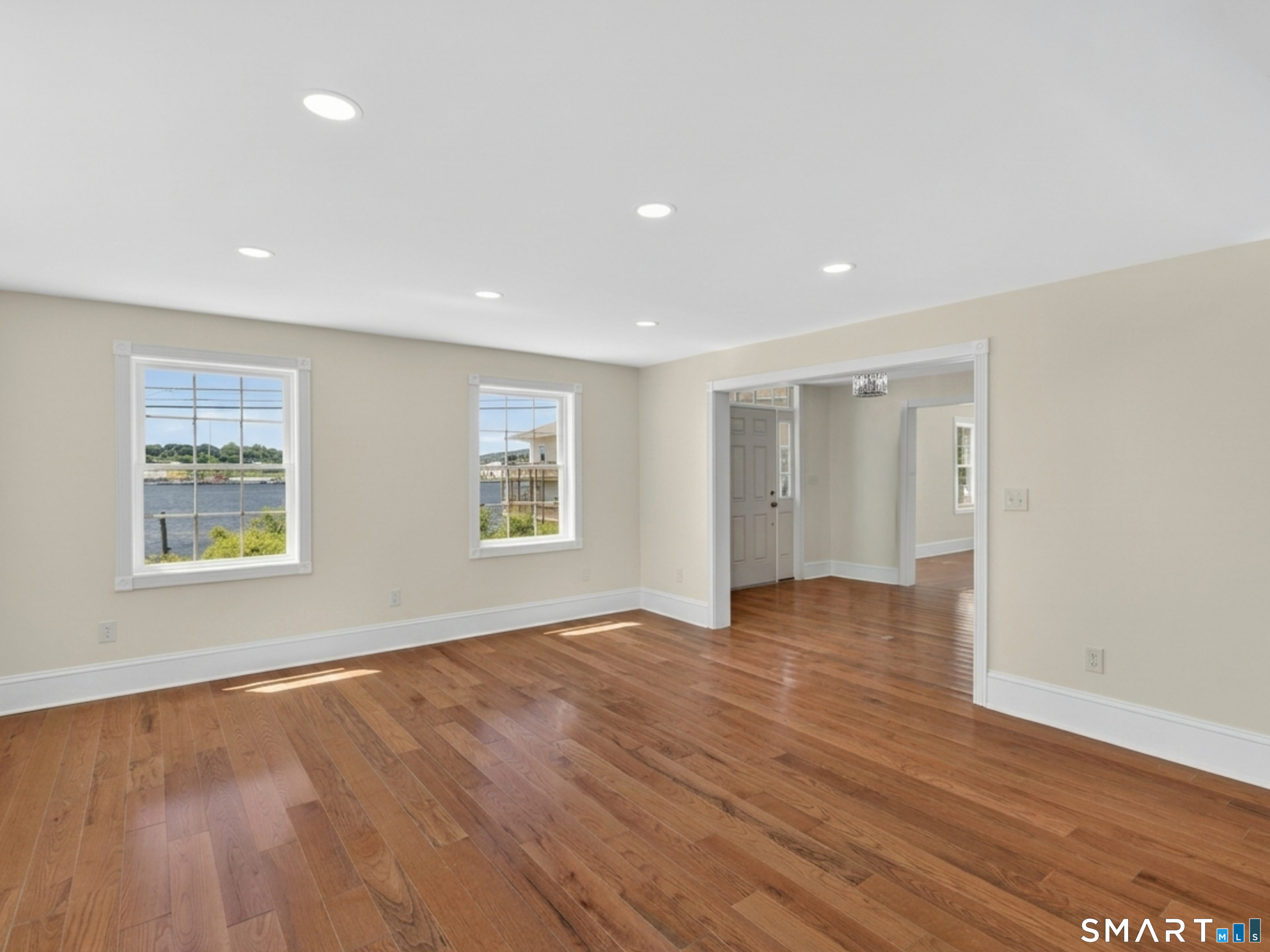 108 Thames Street Groton CT 06340