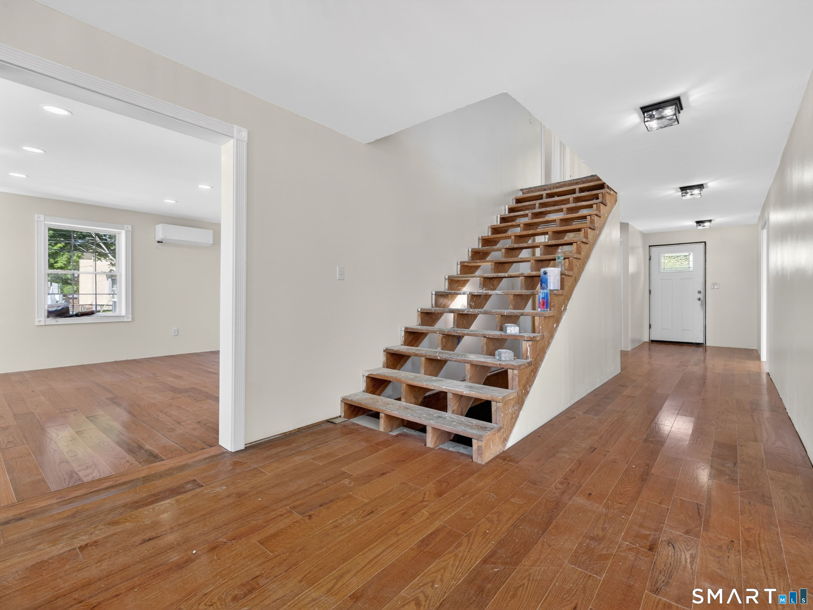108 Thames Street Groton CT 06340