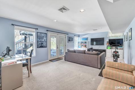 255 Acorn Lane Milford CT 06461