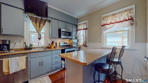 2078 Park Avenue Bridgeport CT 06604