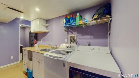 2078 Park Avenue Bridgeport CT 06604