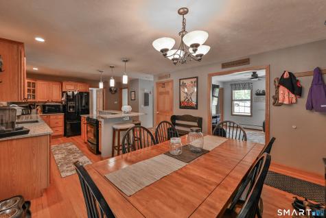 10 Ryler Court Thompson CT 06255