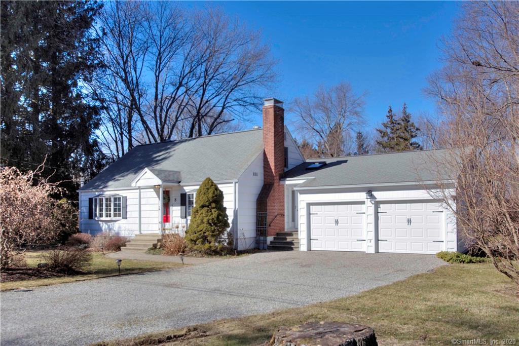 8 Fieldstone Drive Newtown CT 06470