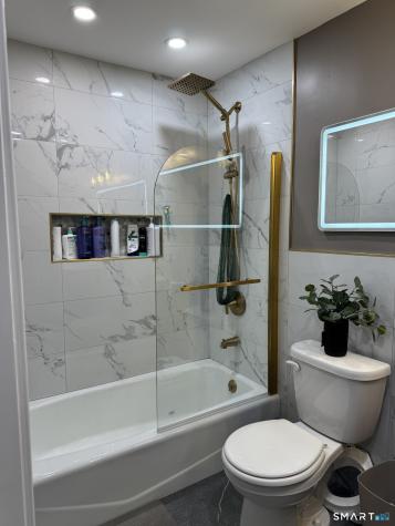 51 Oronoque Trail Shelton CT 06484