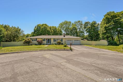 25 Sandy Hollow Drive Waterford CT 06385