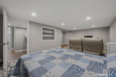25 Sandy Hollow Drive Waterford CT 06385