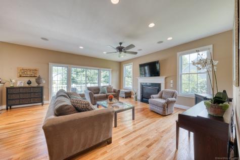 133 Shelley Lane Glastonbury CT 06033