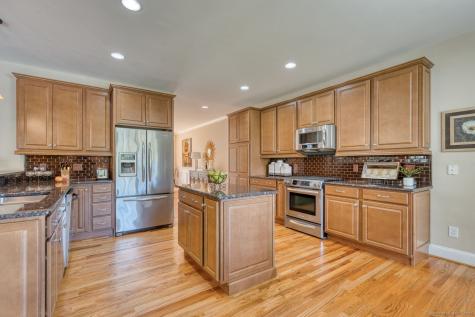 133 Shelley Lane Glastonbury CT 06033