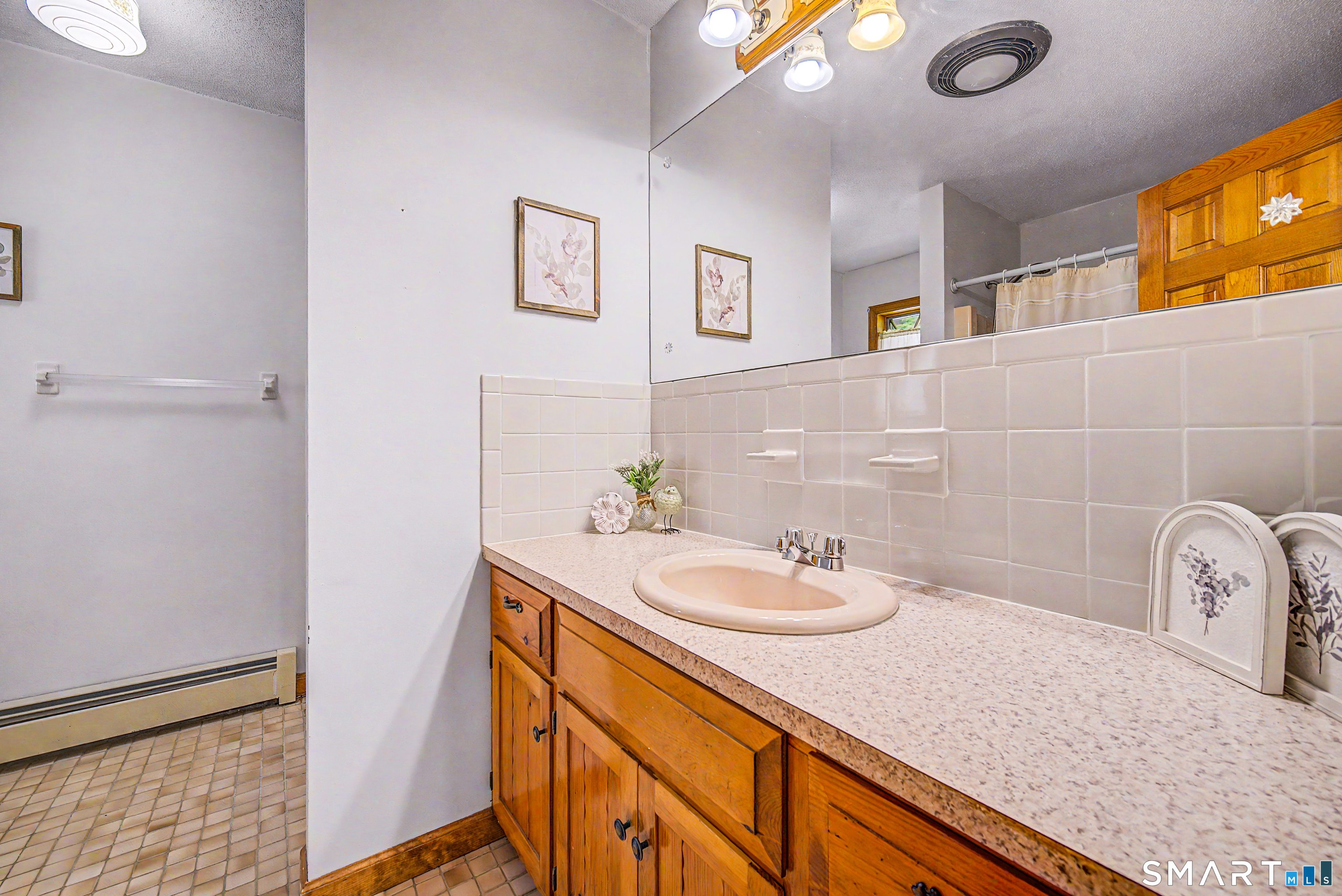 39 Cannon Road Hampton CT 06247