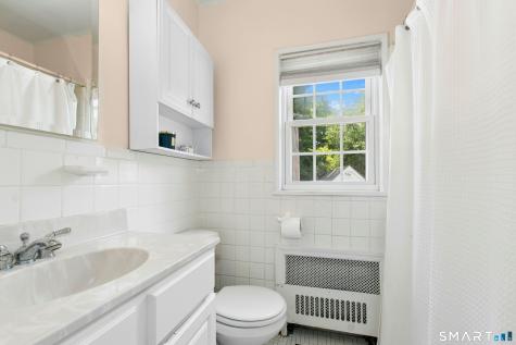 2231 Easton Turnpike Fairfield CT 06825