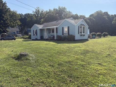 9 Buckingham Road Mansfield CT 06033