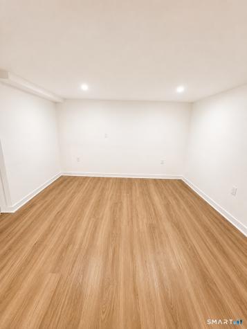 11 Flaum Drive West Haven CT 06516