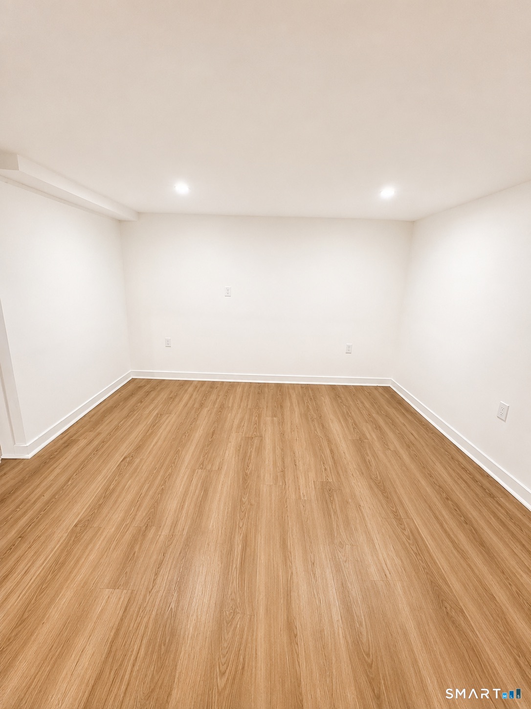 11 Flaum Drive West Haven CT 06516