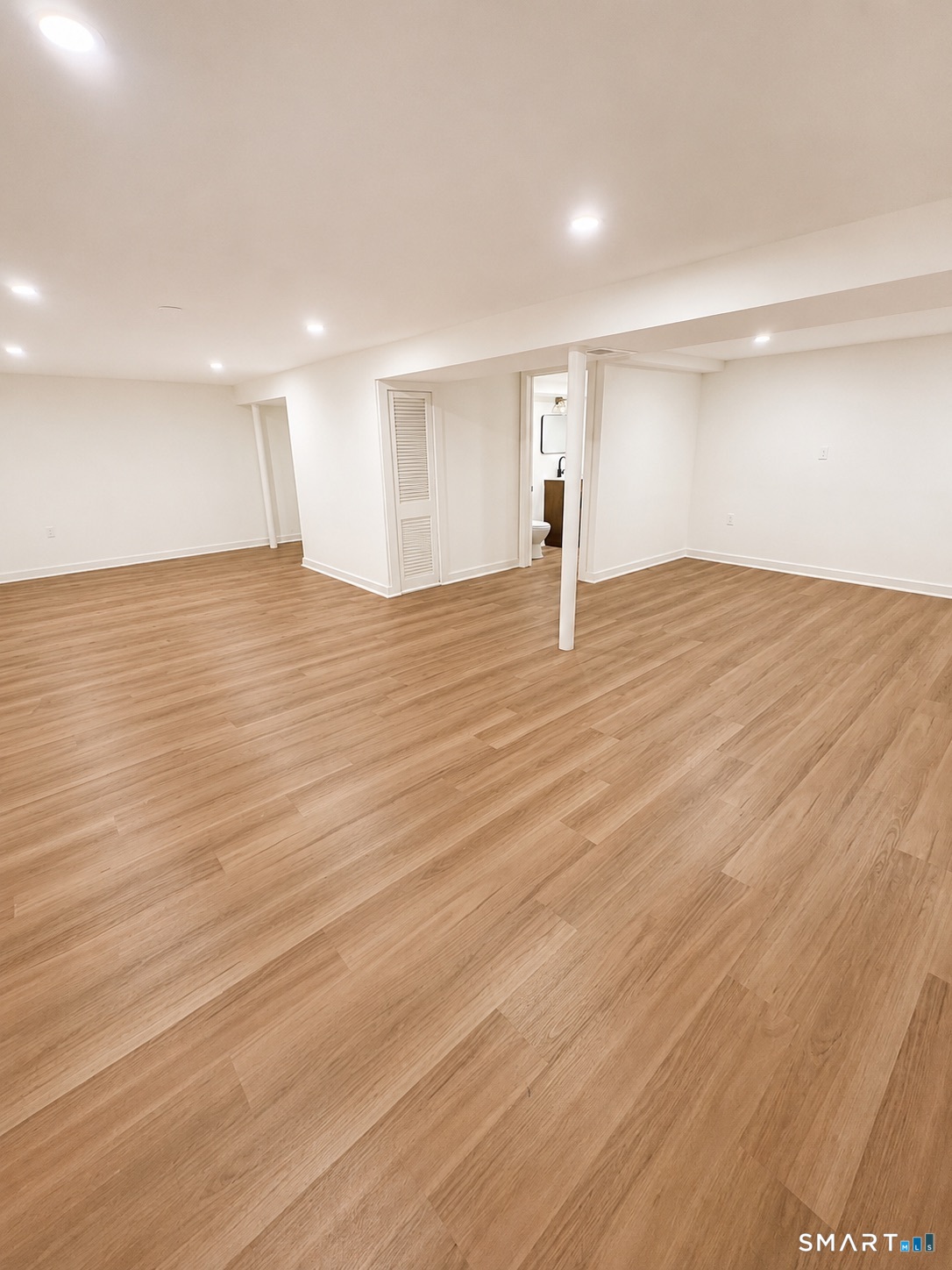 11 Flaum Drive West Haven CT 06516