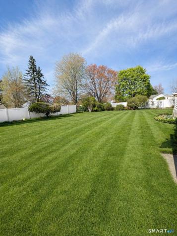 11 Flaum Drive West Haven CT 06516