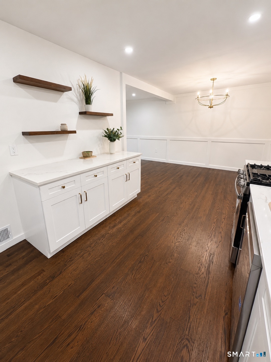 11 Flaum Drive West Haven CT 06516