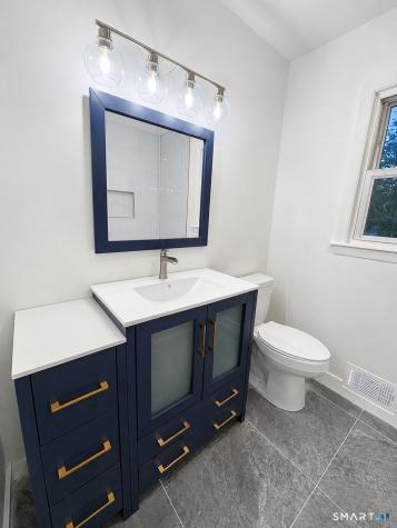 11 Flaum Drive West Haven CT 06516