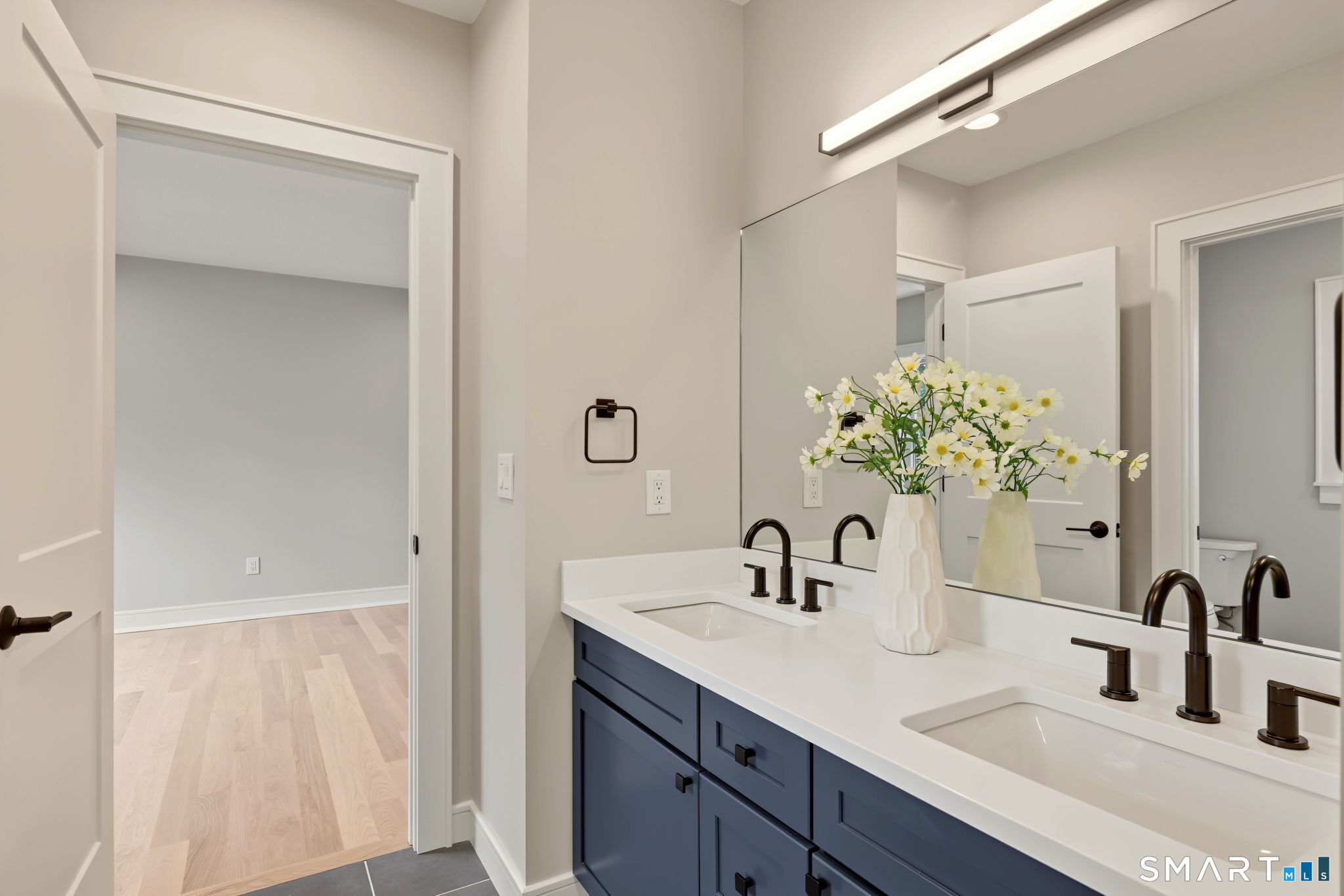 5 Hunter Street Greenwich CT 06870
