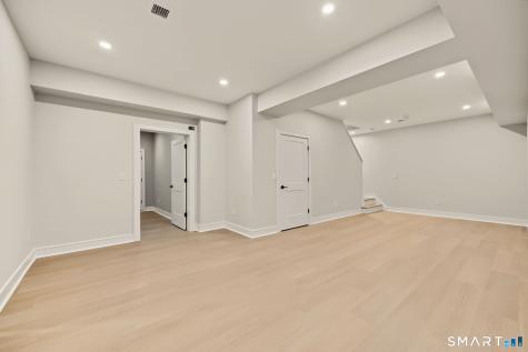 5 Hunter Street Greenwich CT 06870