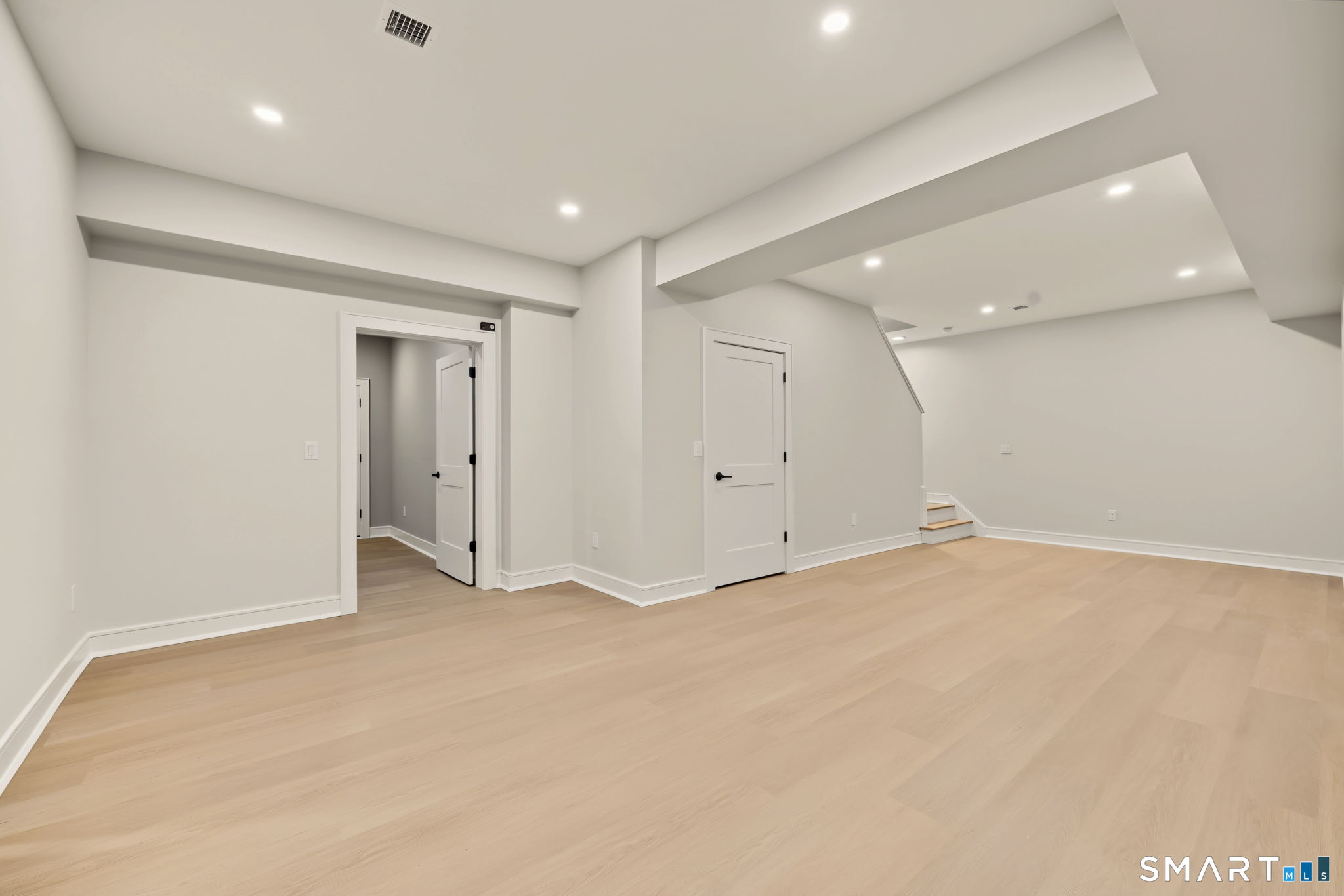 5 Hunter Street Greenwich CT 06870