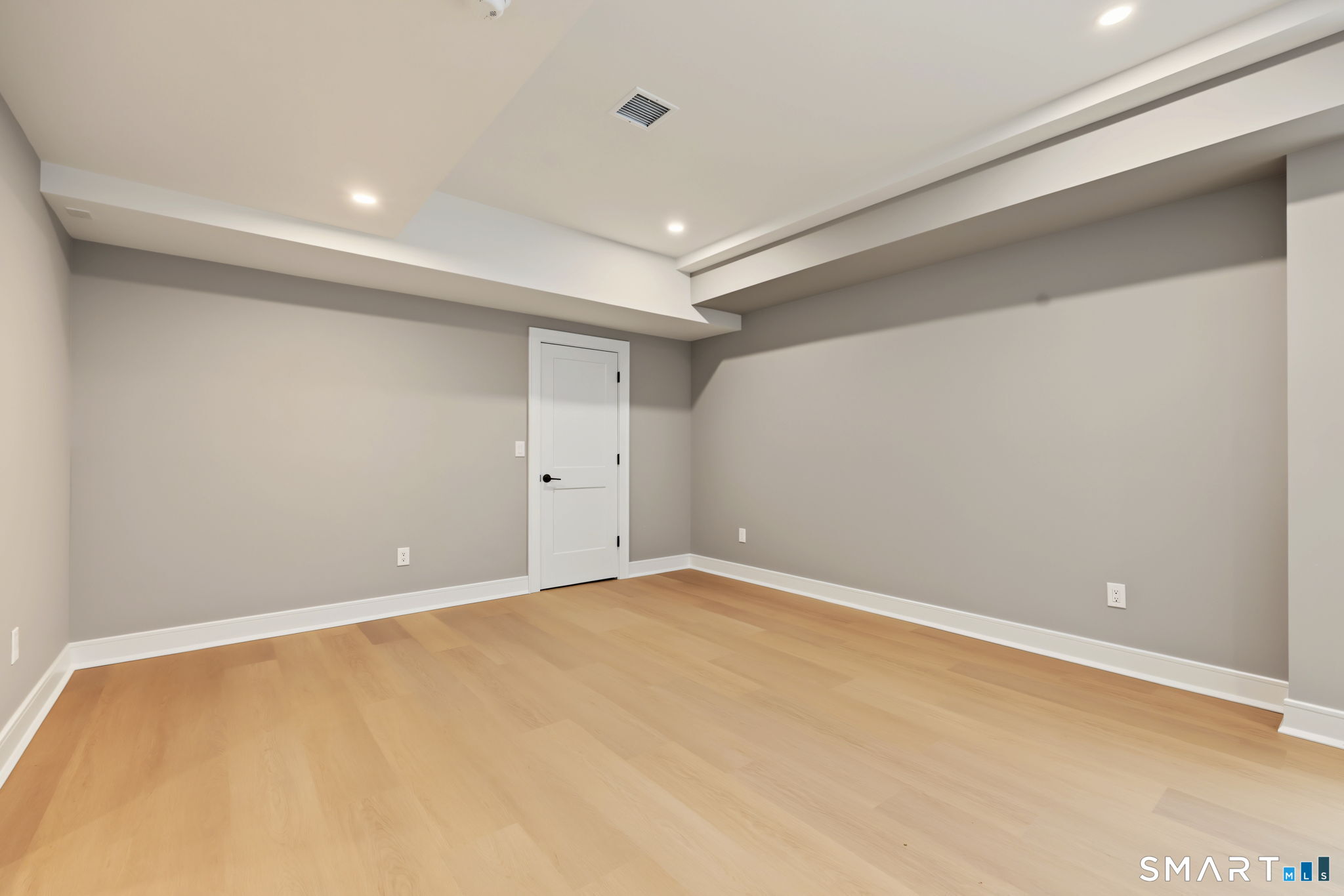 5 Hunter Street Greenwich CT 06870