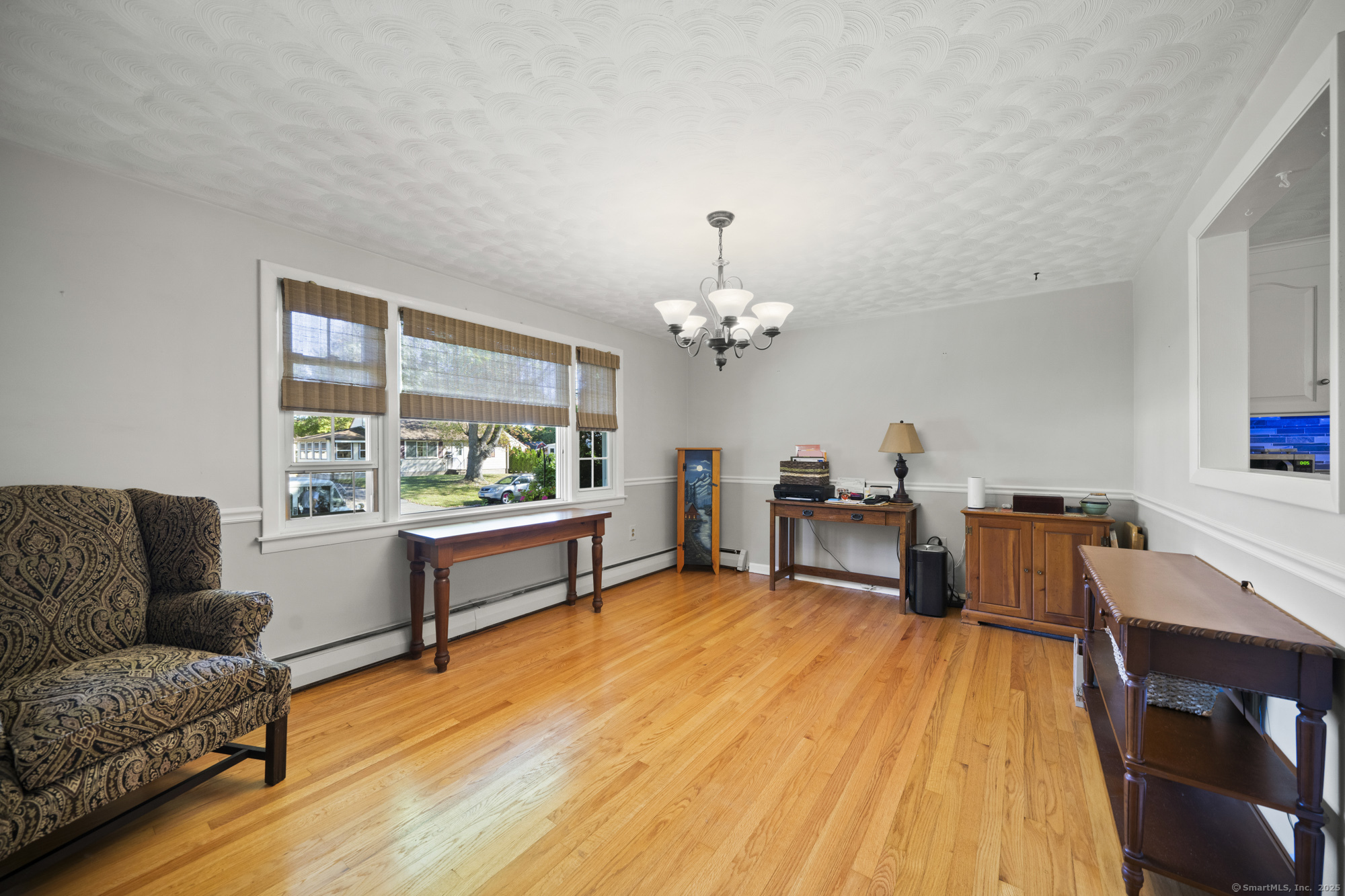 7 Oakwood Street Enfield CT 06082