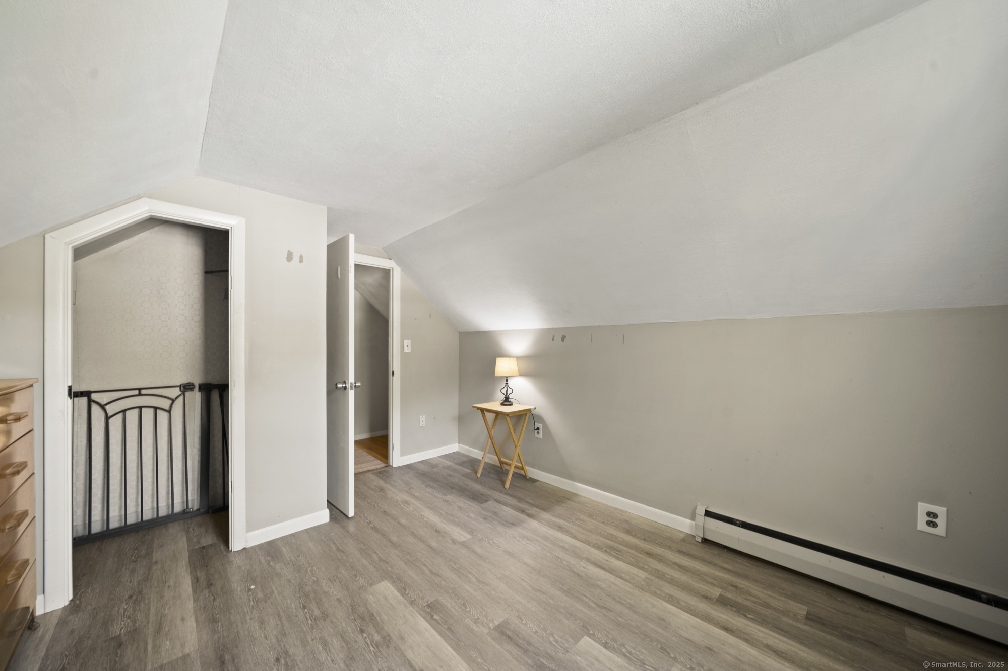 7 Oakwood Street Enfield CT 06082