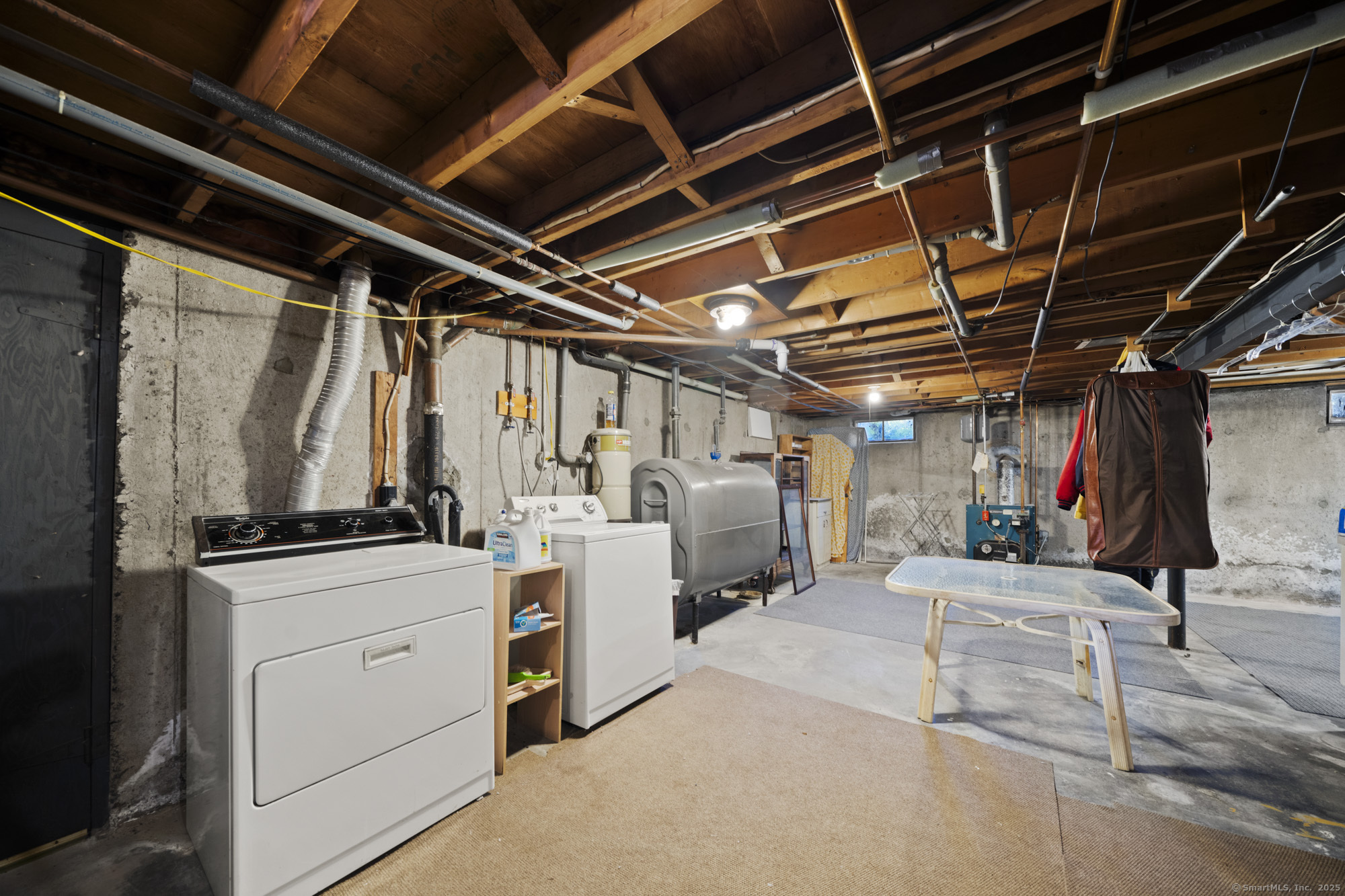 7 Oakwood Street Enfield CT 06082